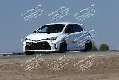 media/Oct-04-2025-OnGrid (Sat) [[44bd565ffa]]/Green Group/Grapevine/